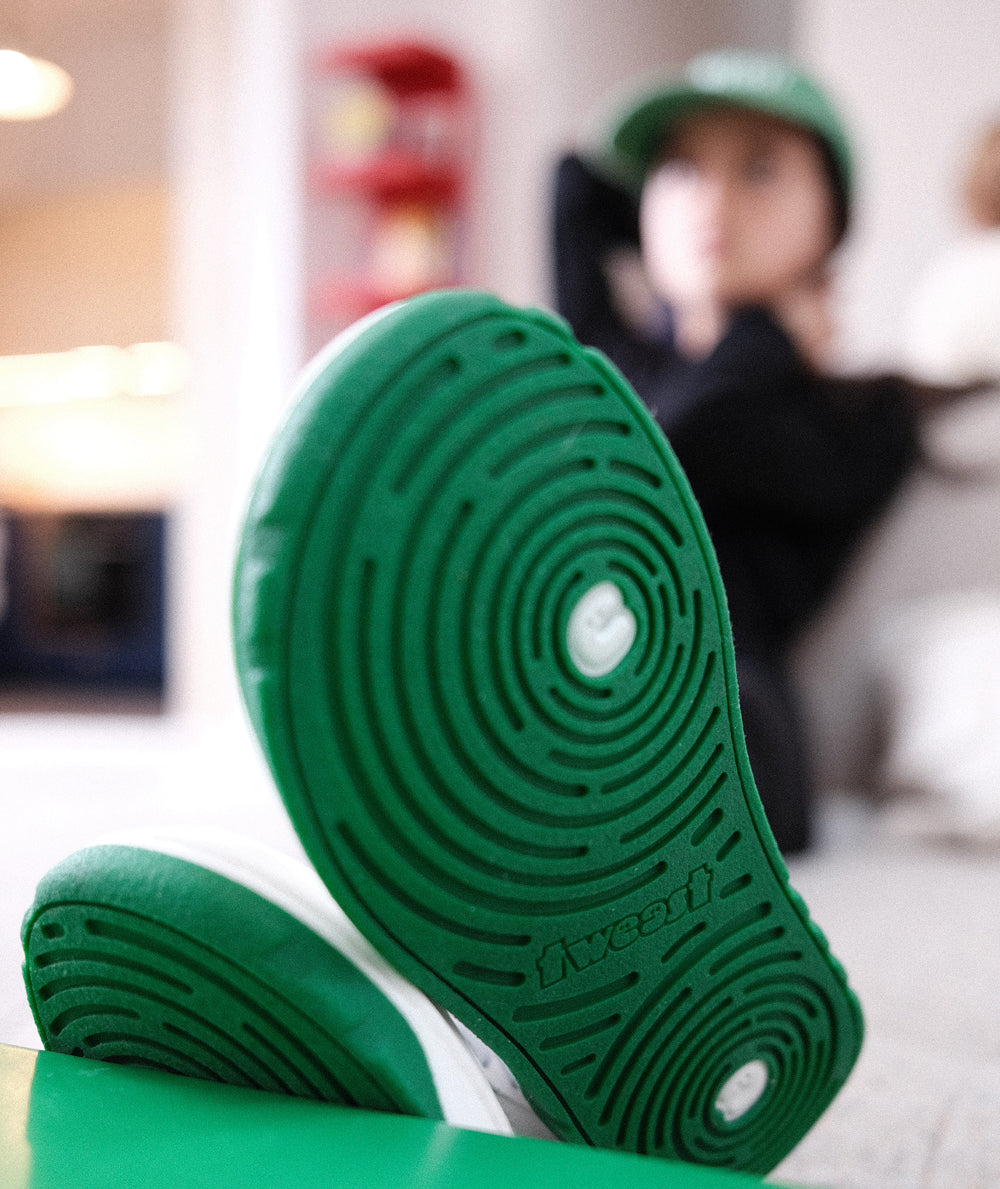 Tweest Court Old School